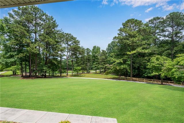 75 Wildwood Way, Dallas, GA 30157