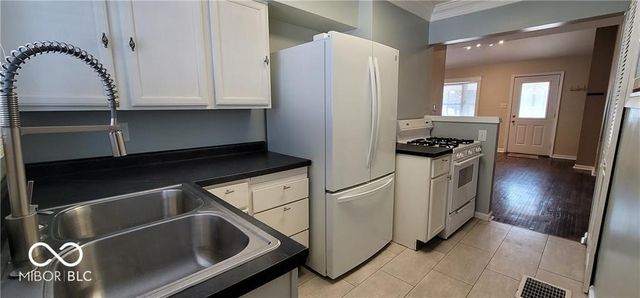 3848 E Pleasant Run Parkway North Drive N, Indianapolis, IN 46201