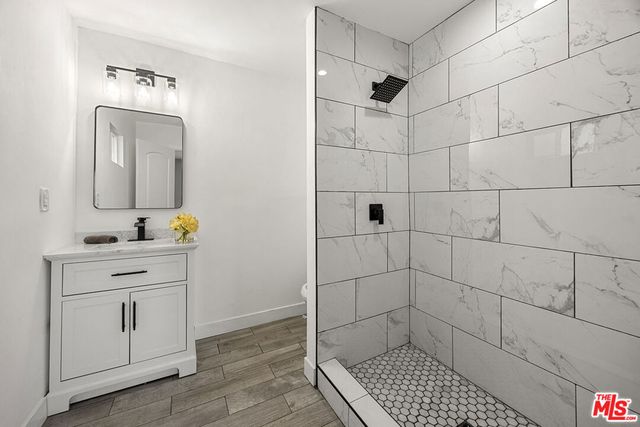 337 E 60th Street, Los Angeles, CA 90003