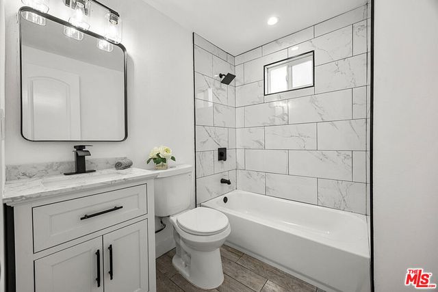 337 E 60th Street, Los Angeles, CA 90003
