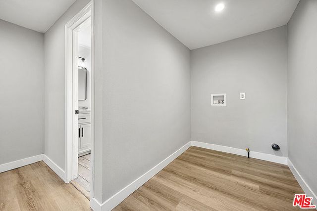 337 E 60th Street, Los Angeles, CA 90003