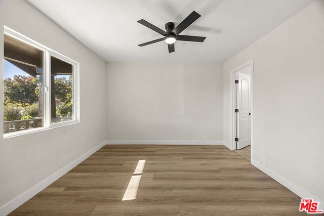 337 E 60th Street, Los Angeles, CA 90003