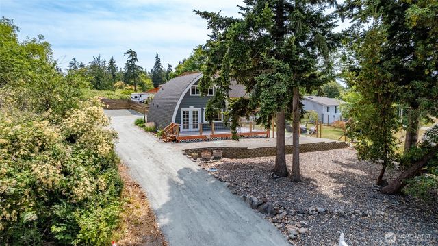 1117 Halsey Drive, Coupeville, WA 98239