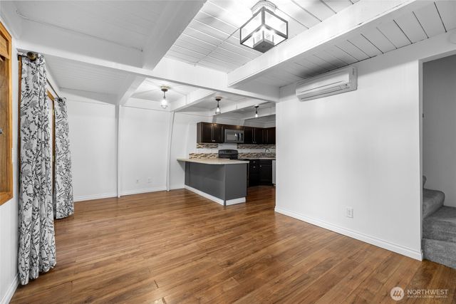 1117 Halsey Drive, Coupeville, WA 98239