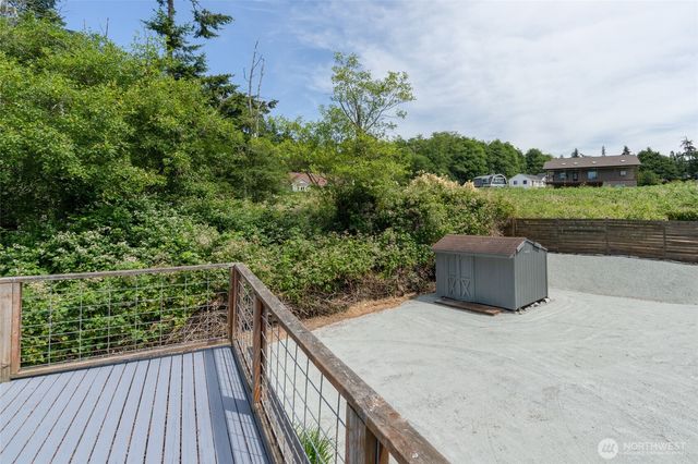 1117 Halsey Drive, Coupeville, WA 98239