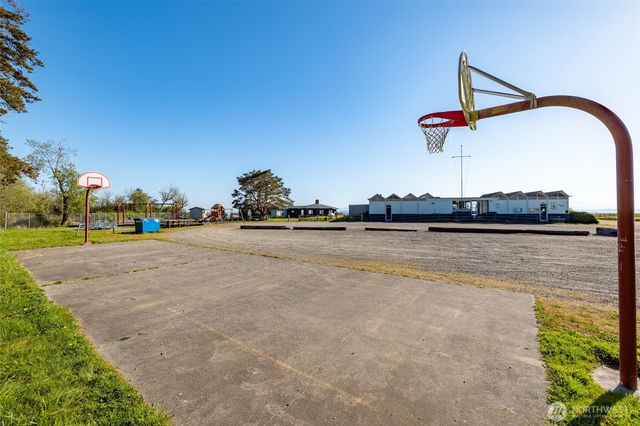 1117 Halsey Drive, Coupeville, WA 98239