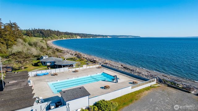 1117 Halsey Drive, Coupeville, WA 98239