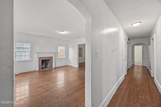 1705 S Pitt Street, Greenville, NC 27834