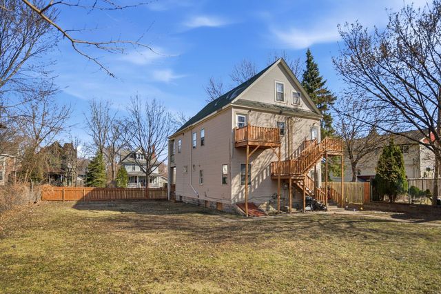 694 Marshall Avenue, Saint Paul, MN 55104