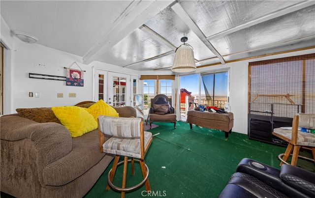 8929 Central Road, Apple Valley, CA 92308