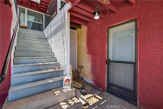 8929 Central Road, Apple Valley, CA 92308