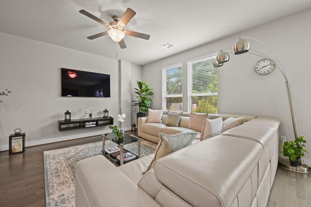 311 Bridgeford DR, Austin, TX 78745