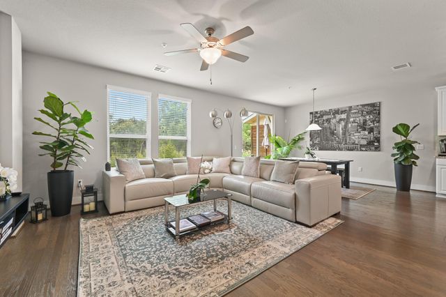 311 Bridgeford DR, Austin, TX 78745