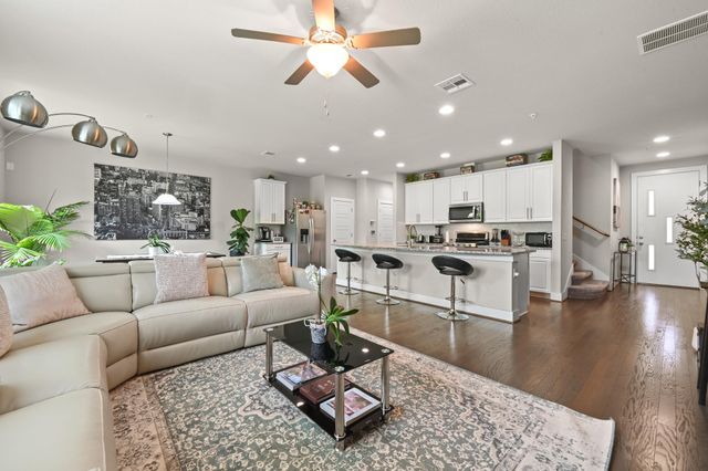 311 Bridgeford DR, Austin, TX 78745