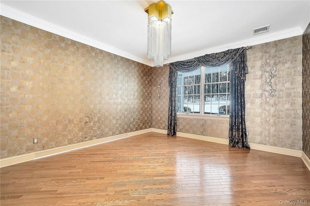 49 Woodcrest Drive, Hopewell Junction, NY 12533