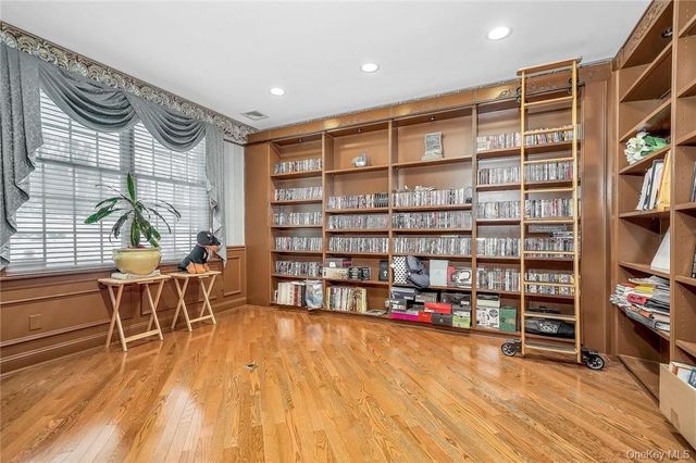 49 Woodcrest Drive, Hopewell Junction, NY 12533