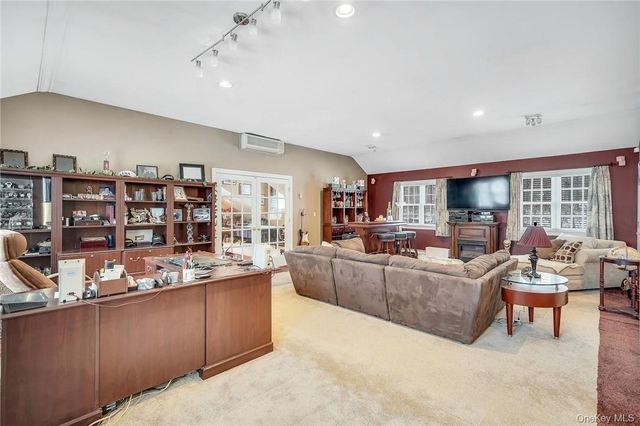 49 Woodcrest Drive, Hopewell Junction, NY 12533