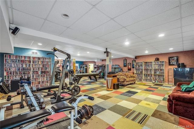 49 Woodcrest Drive, Hopewell Junction, NY 12533