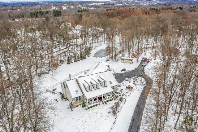 49 Woodcrest Drive, Hopewell Junction, NY 12533