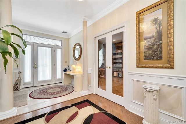 49 Woodcrest Drive, Hopewell Junction, NY 12533