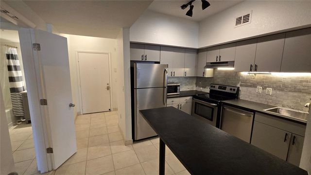 520 S ARMENIA AVENUE 1238, Tampa, FL 33609