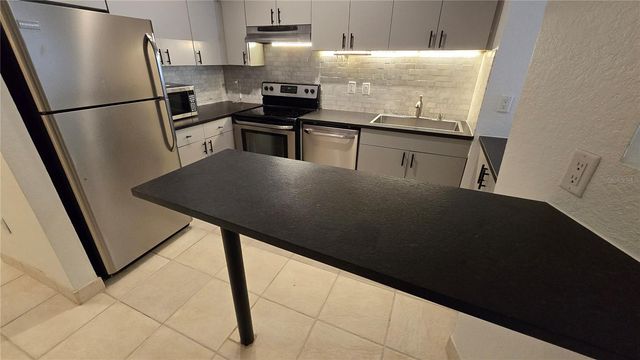 520 S ARMENIA AVENUE 1238, Tampa, FL 33609