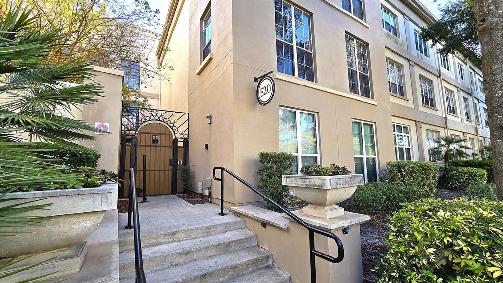 520 S ARMENIA AVENUE 1238, Tampa, FL 33609