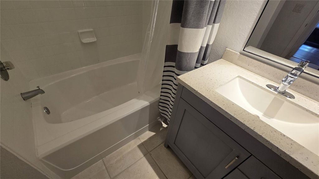 Image 21 of property listing at 520 S ARMENIA AVENUE 1238, Tampa, FL 33609