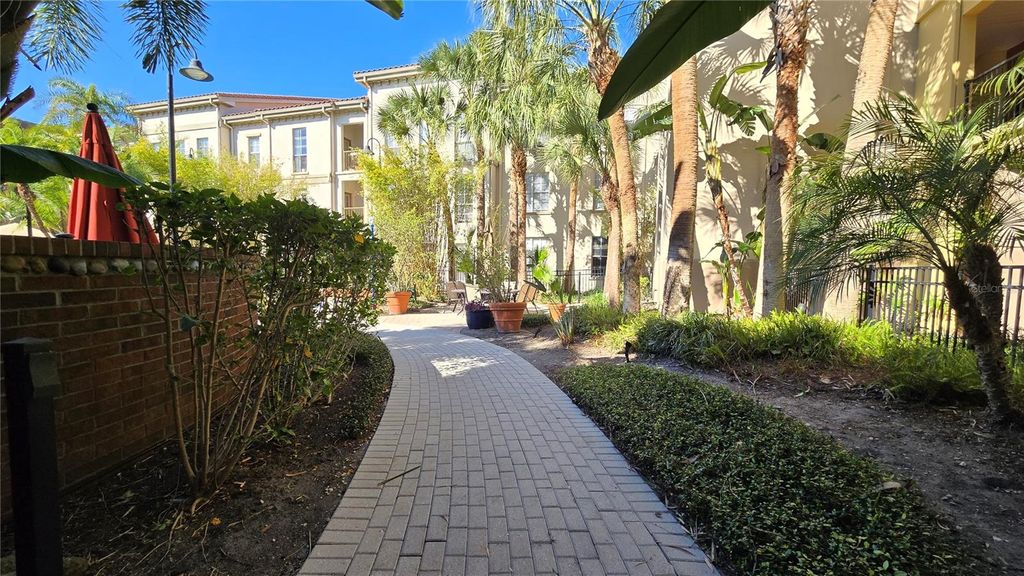 Image 40 of property listing at 520 S ARMENIA AVENUE 1238, Tampa, FL 33609