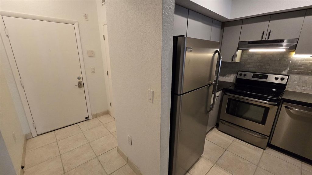 Image 10 of property listing at 520 S ARMENIA AVENUE 1238, Tampa, FL 33609