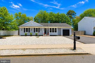 1321 BAY AVE, Toms River, NJ 08753