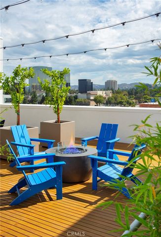 6235 Topanga Canyon Blvd Street 250B, Woodland Hills, CA 91367