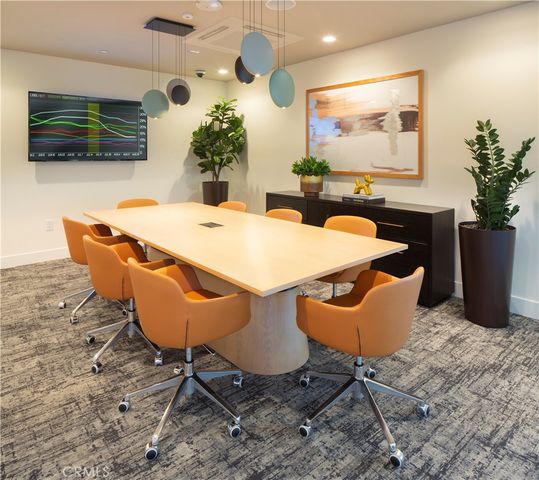 6235 Topanga Canyon Blvd Street 250B, Woodland Hills, CA 91367