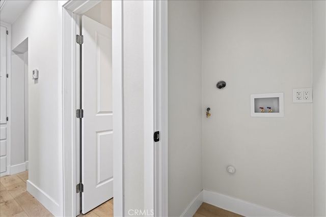 10553 Mcbroom Street, Sunland, CA 91040