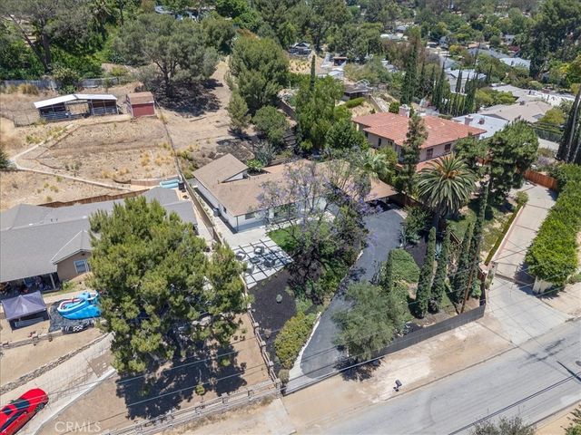 10553 Mcbroom Street, Sunland, CA 91040