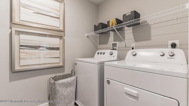 107 W 6th Street, Howell, NJ 07731