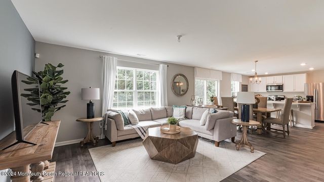 107 W 6th Street, Howell, NJ 07731