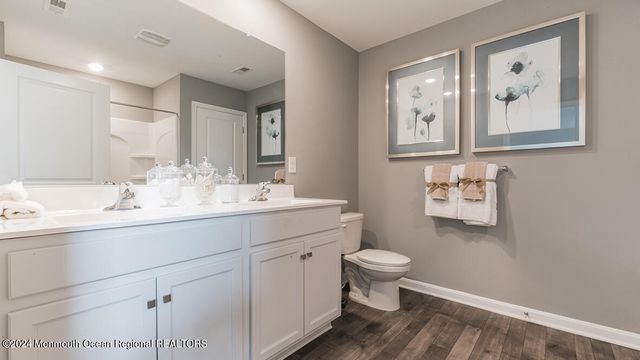 107 W 6th Street, Howell, NJ 07731