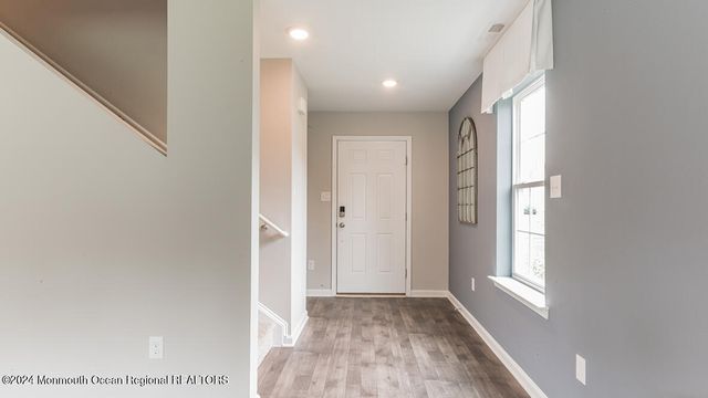107 W 6th Street, Howell, NJ 07731