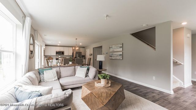107 W 6th Street, Howell, NJ 07731