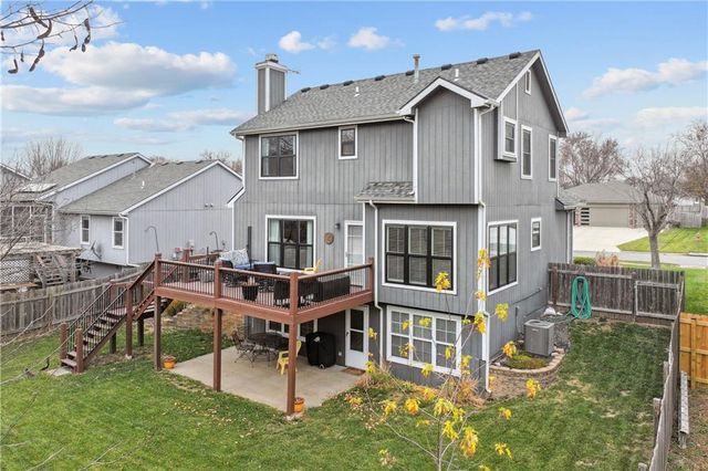 209 Hillside Drive, Baldwin City, KS 66006