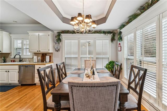 209 Hillside Drive, Baldwin City, KS 66006