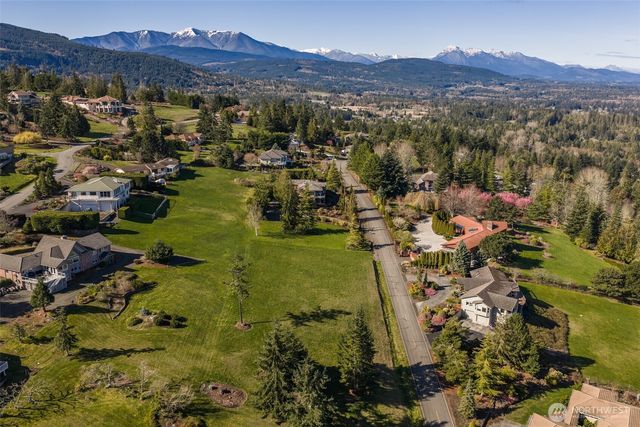 9999 Fawn Lane, Sequim, WA 98382