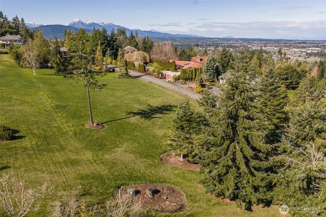 9999 Fawn Lane, Sequim, WA 98382