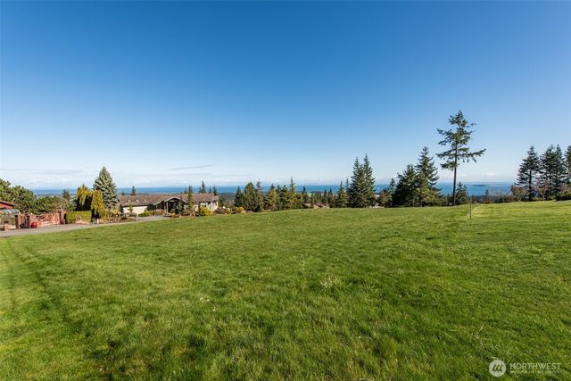 9999 Fawn Lane, Sequim, WA 98382