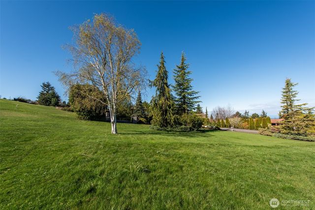 9999 Fawn Lane, Sequim, WA 98382