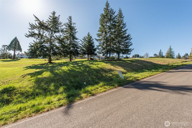 9999 Fawn Lane, Sequim, WA 98382