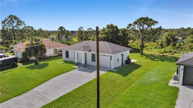2709 50th ST W, Lehigh Acres, FL 33971