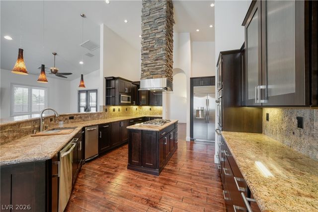 8035 Palm Cove Court, Las Vegas, NV 89129