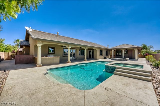 8035 Palm Cove Court, Las Vegas, NV 89129